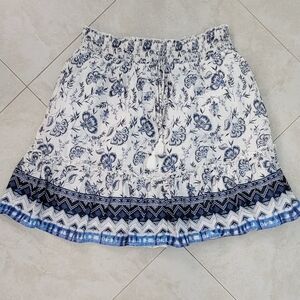 Boho Blue & White Floral Mini Skirt, Women's Size Medium